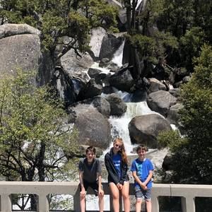 Meet your Posher, Marian